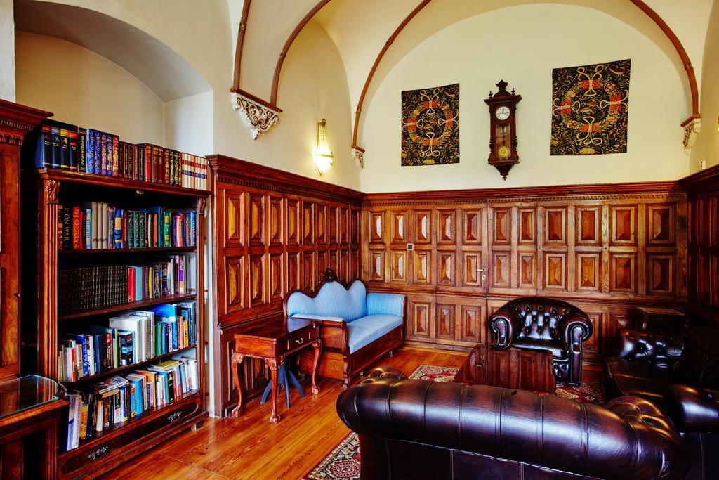 Chateau Hostacov Otel Dış mekan fotoğraf