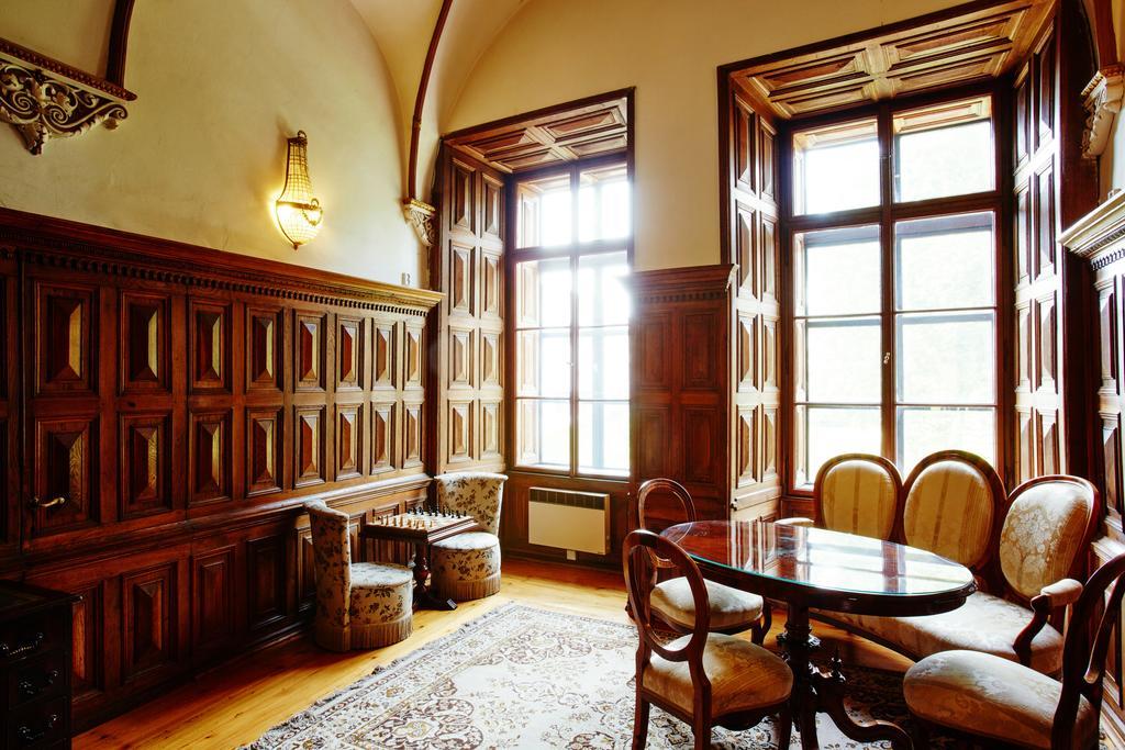 Chateau Hostacov Otel Dış mekan fotoğraf