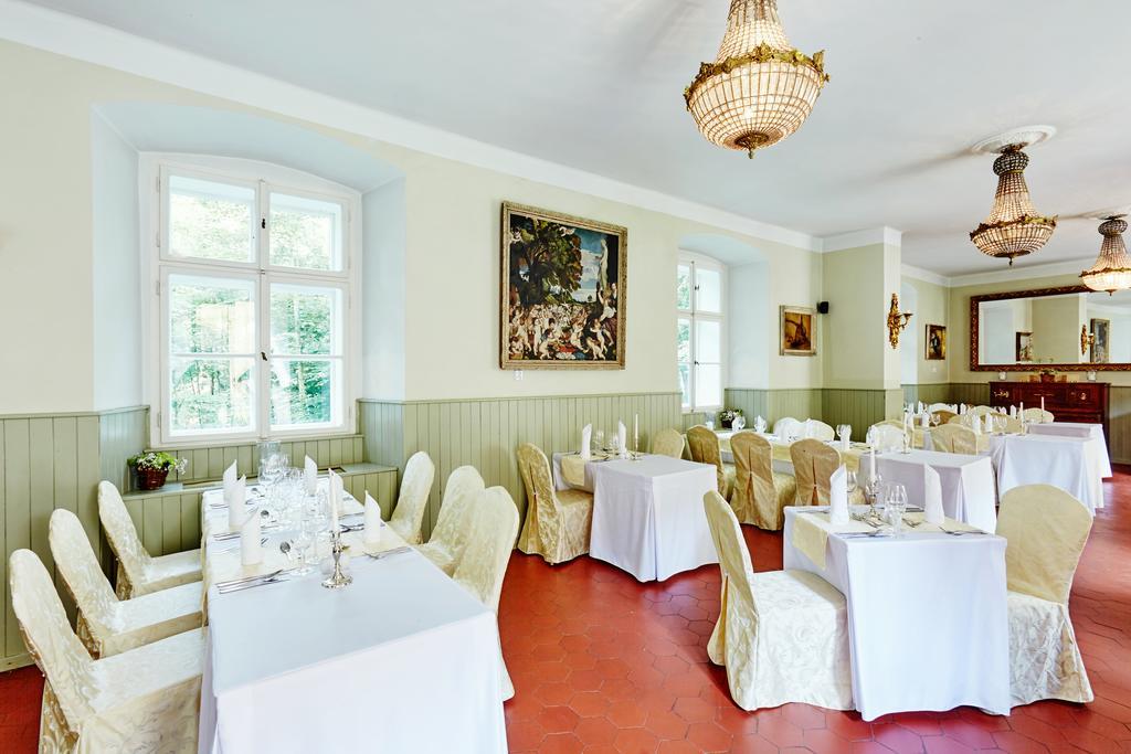 Chateau Hostacov Otel Dış mekan fotoğraf