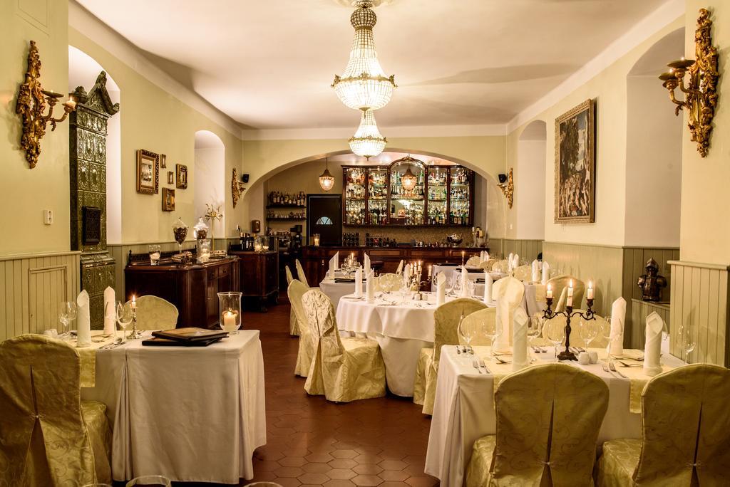 Chateau Hostacov Otel Dış mekan fotoğraf