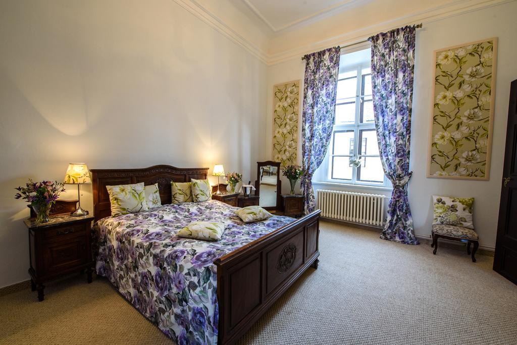 Chateau Hostacov Otel Dış mekan fotoğraf