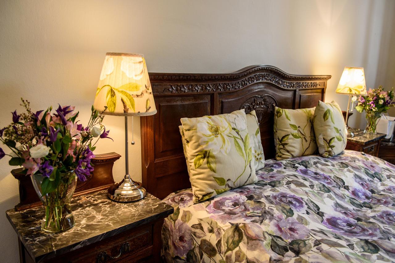 Chateau Hostacov Otel Dış mekan fotoğraf